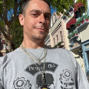 Meet your Posher, Anthony